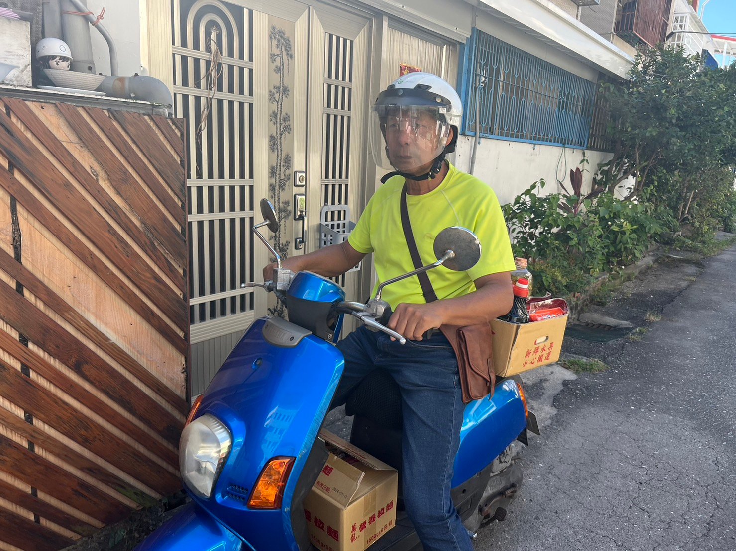 在台東市有一群默默的傻瓜，做著一些在其他人眼中的傻事