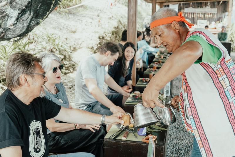 品嚐從「部落神話故事」提煉文化精髓 「2023餐桌上的部落旅行」在歡笑與感動下完美落幕