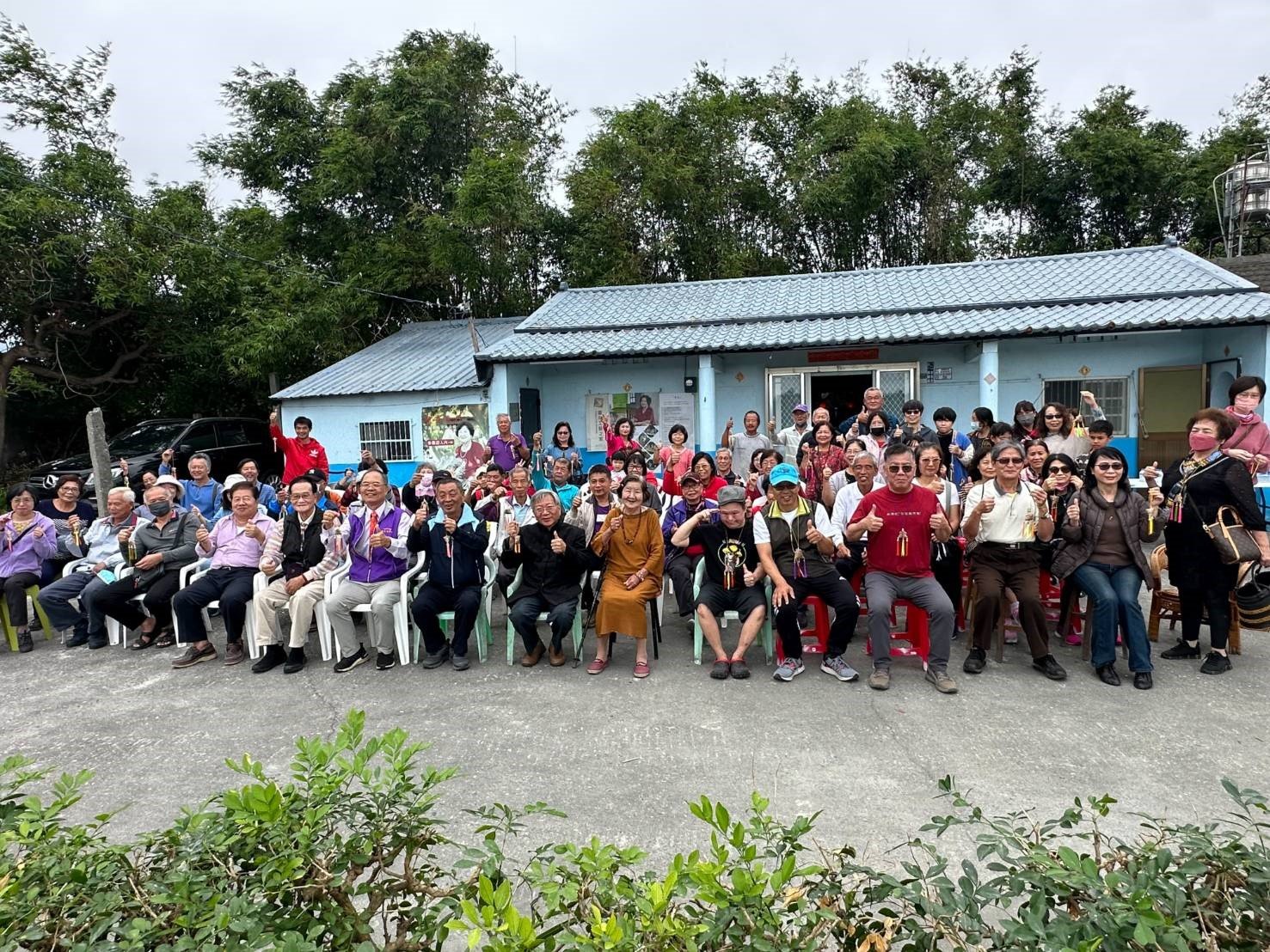 拜訪旭村草編國寶，百人齊聚阿嬤家