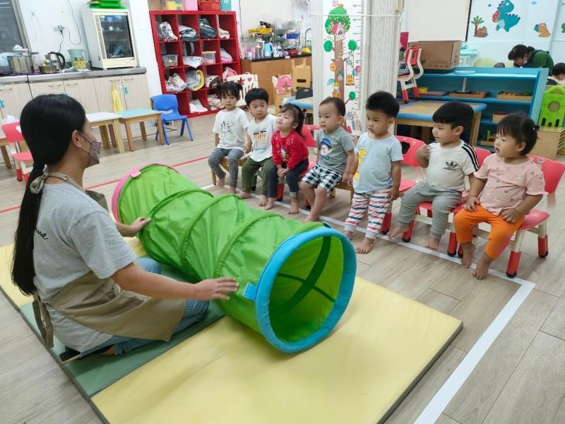 全國首創「類公共化政策」! 公私托嬰費用一致 打造友善育兒城市