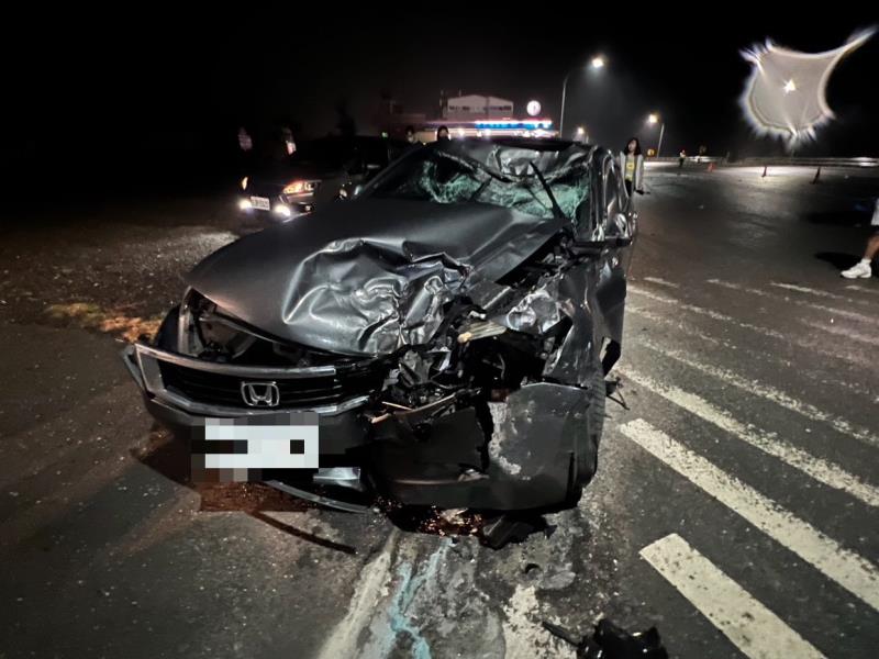富岡加油站附近機車小客車碰撞事故    機車騎士昏迷插管搶救中