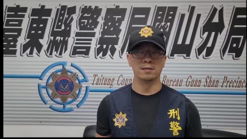  男子騎自行車輾壓水稻嬉鬧PO網 農民憤慨報案關警依法究辦