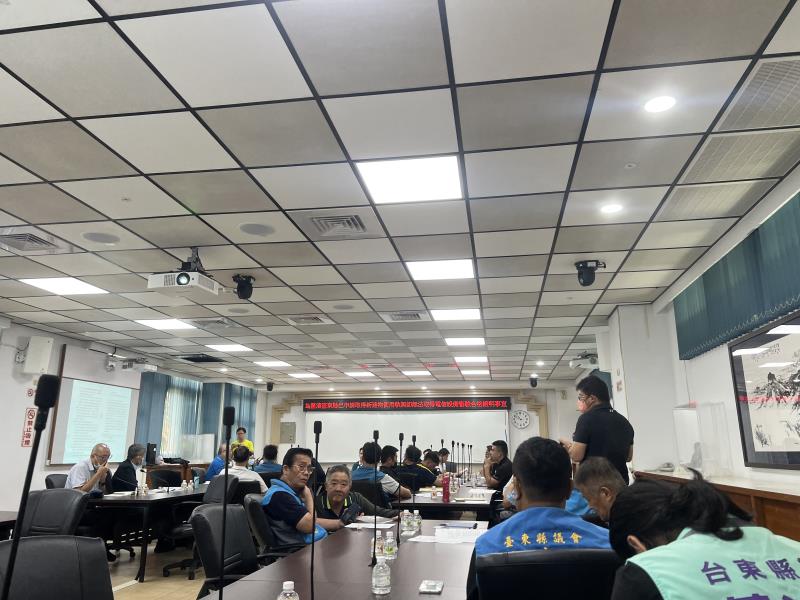 「光纖入戶」政策糾紛! 建商及民眾取得新建物使用執照「卻無法申請網路」