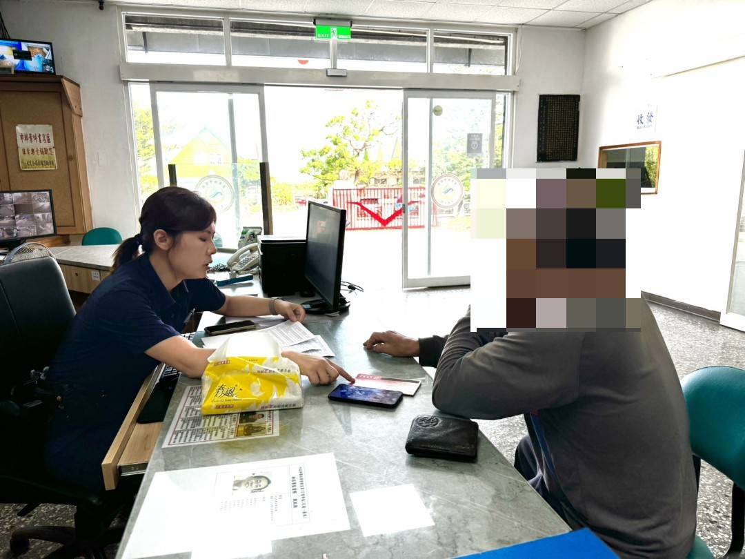 民眾帳戶差點變人頭戶    大武警察分局即時阻攔詐騙