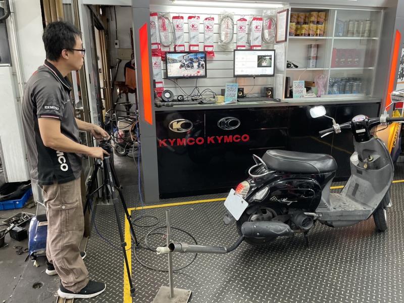 守護全臺最優空氣品質!臺東縣府提醒「機車滿5年」就要開始定檢  以免受罰  