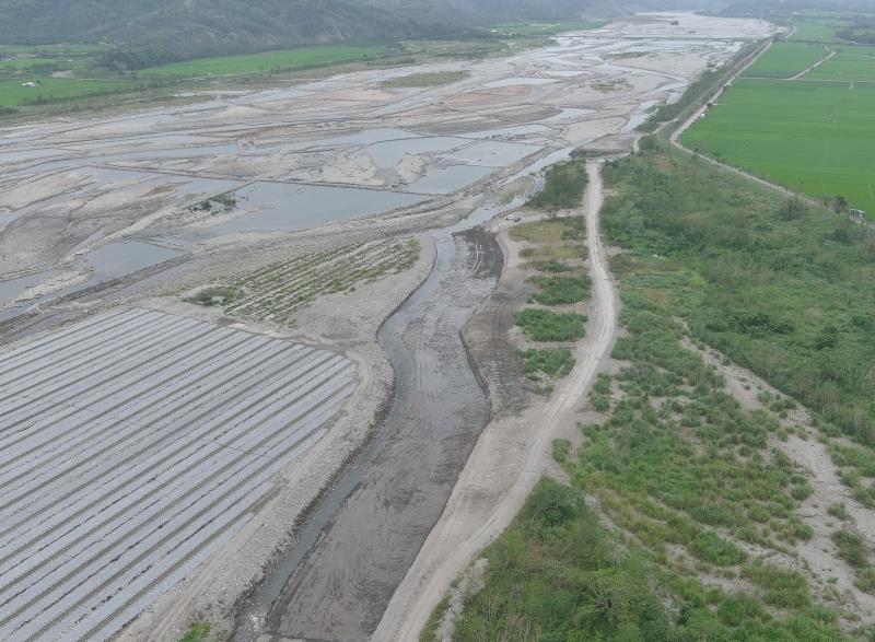 八河分署河道「清疏45萬立方公尺」 增強卑南溪流域防洪能力