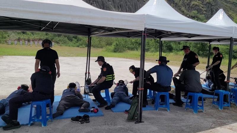 關山分局員警長槍射擊訓練