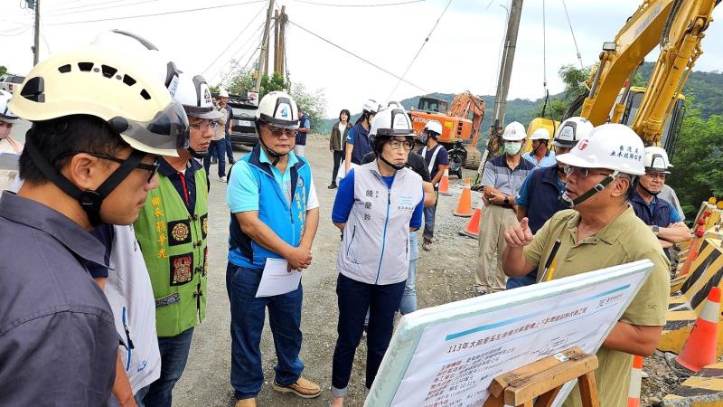 縣民安全的回家路!饒慶鈴視察南迴線東64線改善、東67替代道路愛國蒲橋等工程