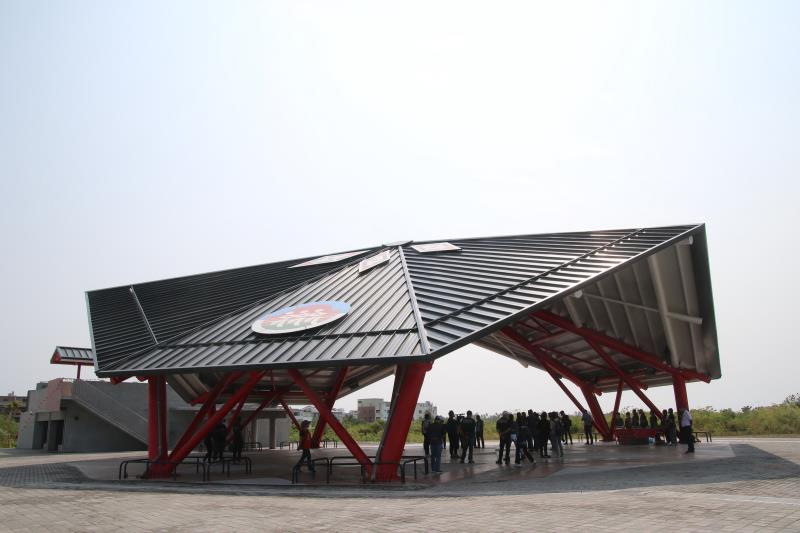 肯定原民文化再現 阿美族馬當聚會所榮獲2024建築園冶獎 