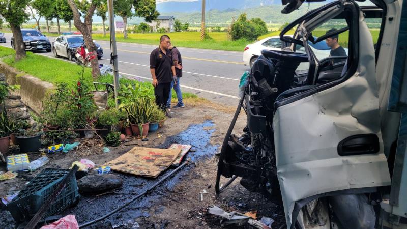 臺9線322公里貨車自撞
