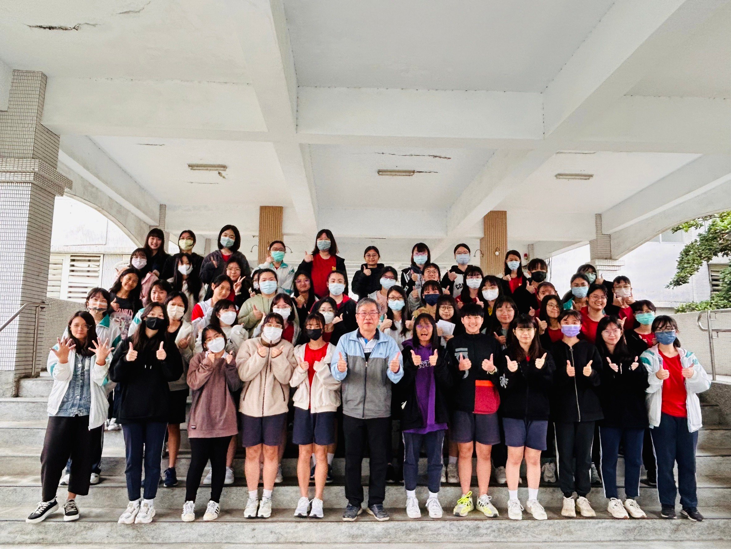 大學申請入學招生放榜，東女與東中均有七十多人錄取國立大學