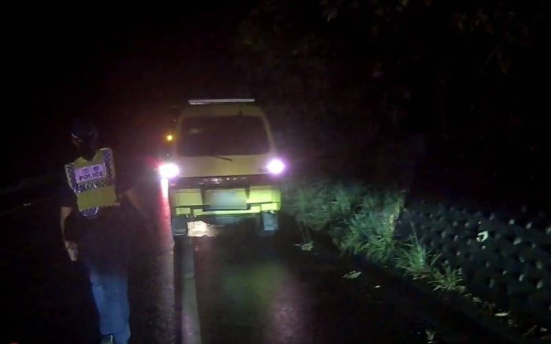 旅途驚魂！大武警助力排除拋錨難題