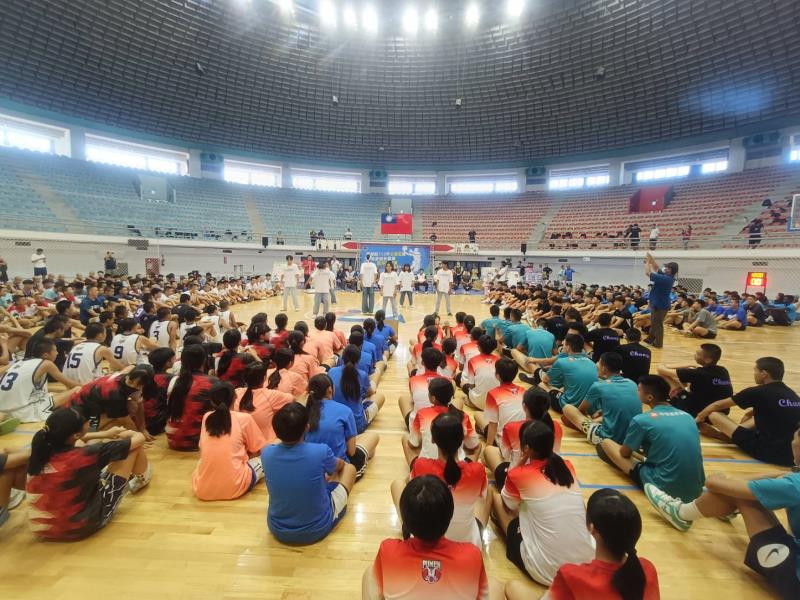 暑期青春專案-主委盃暨第三屆威豪健身事業籃球錦標賽