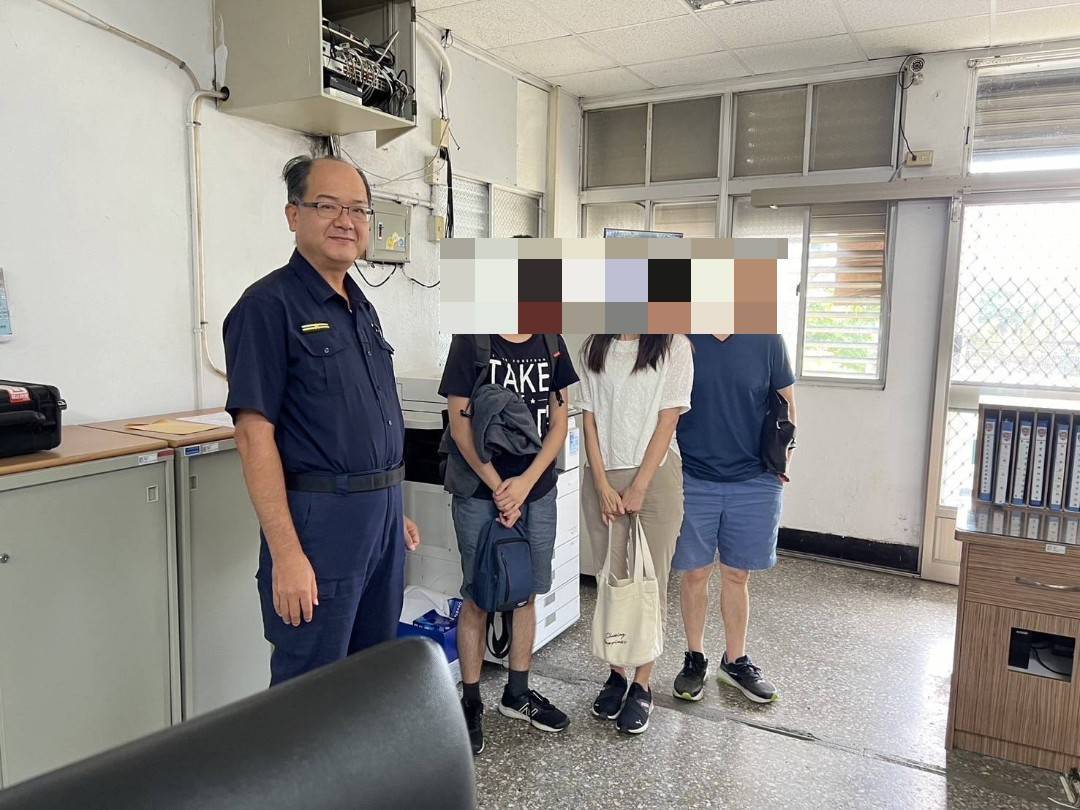 男子離家百里徘徊公車站　大武暖警關懷助返家