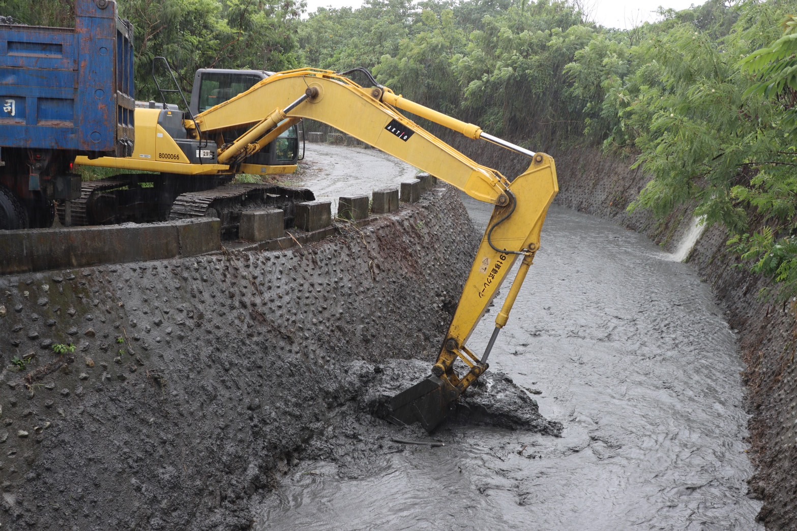 新園大排水溝清疏工程完工，當地居民：多年問題終獲解決