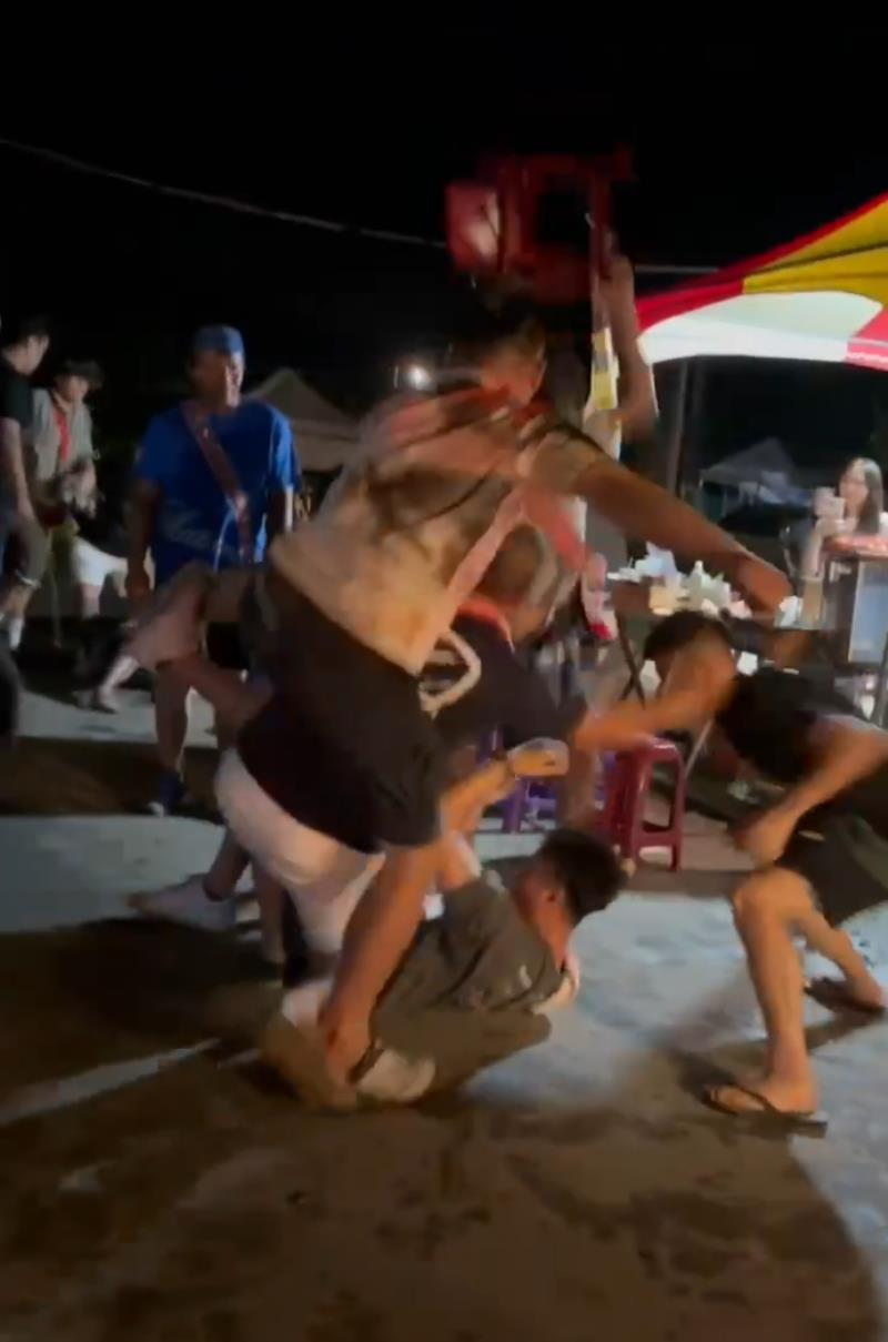 太巴塱部落豐年祭凌晨打架鬥毆 今急發聲明: 某攤販無視勸導 遊客飲酒過度