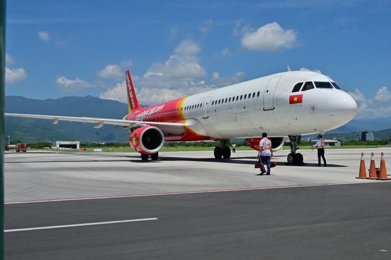 首架外籍航空今落地臺東