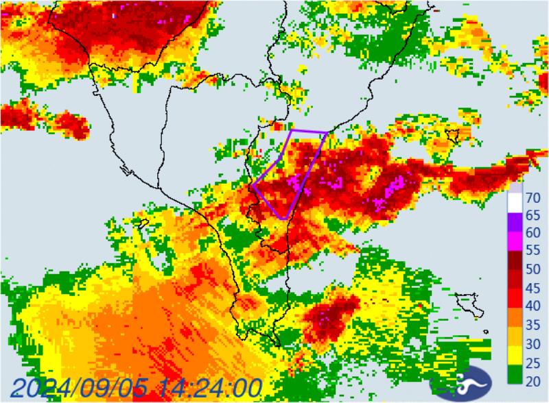 氣象署今下午對台東5個鄉鎮 發布「大雷雨」