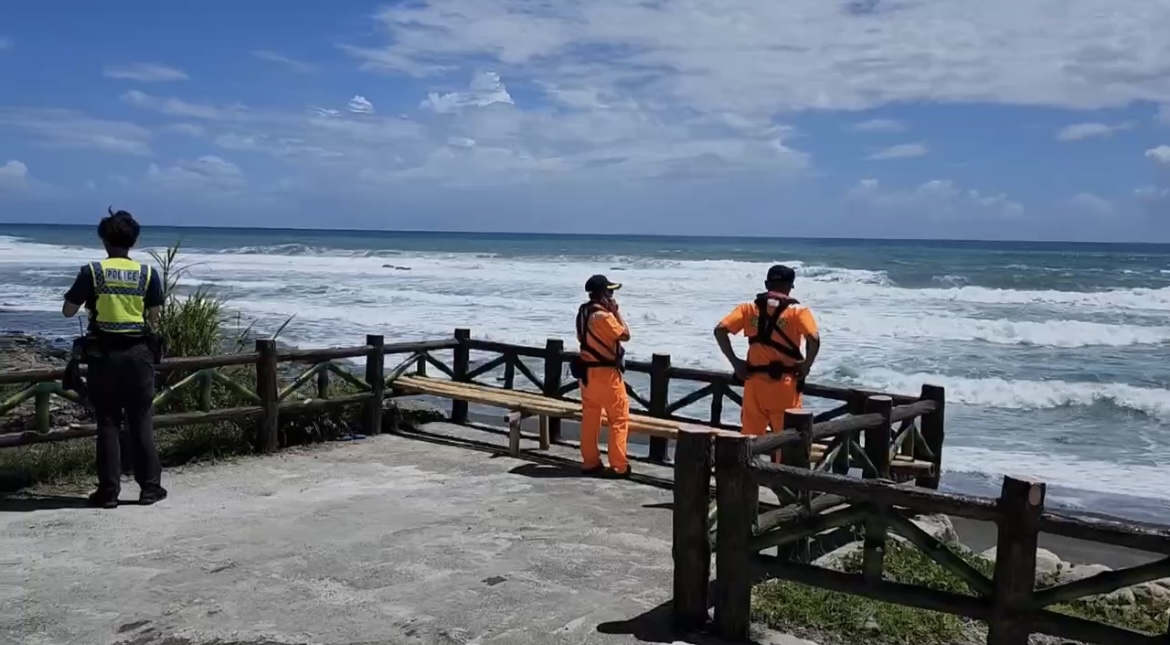 台東傳出疑似輕航機墜海   海巡持續搜尋中