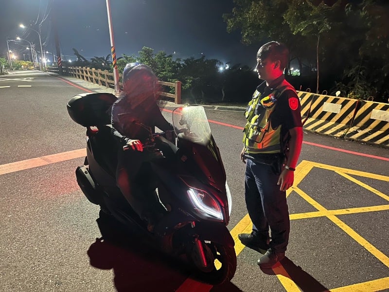 手機導航失靈!男子在金針山迷途 警方即刻出動救援