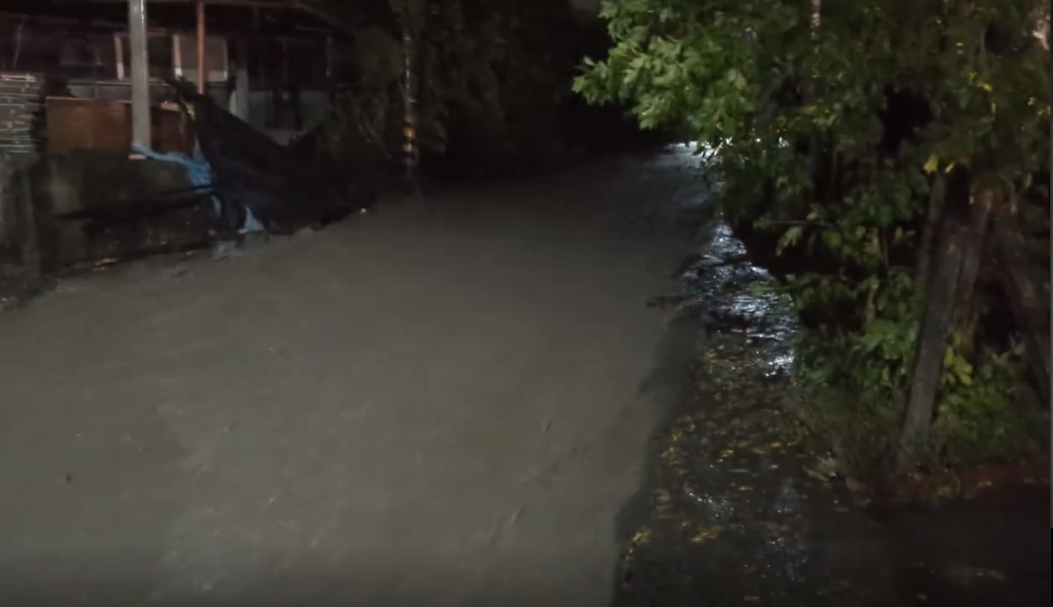 沙崙野溪溢流 水湧大王村 當地公所緊急應對