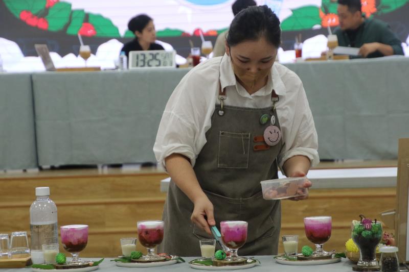 台東「冰咖啡創意大師賽」劉逢立、王溢錞各獲首獎 饒慶鈴讚嘆:創意風味激盪驚艷作品