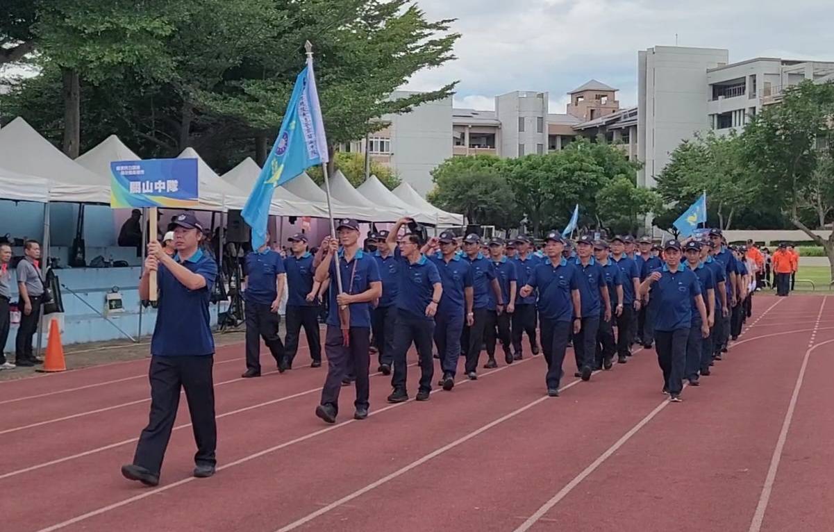 關警分局長及中隊長率隊迎戰，臺東縣第十屆義勇警察運動會 