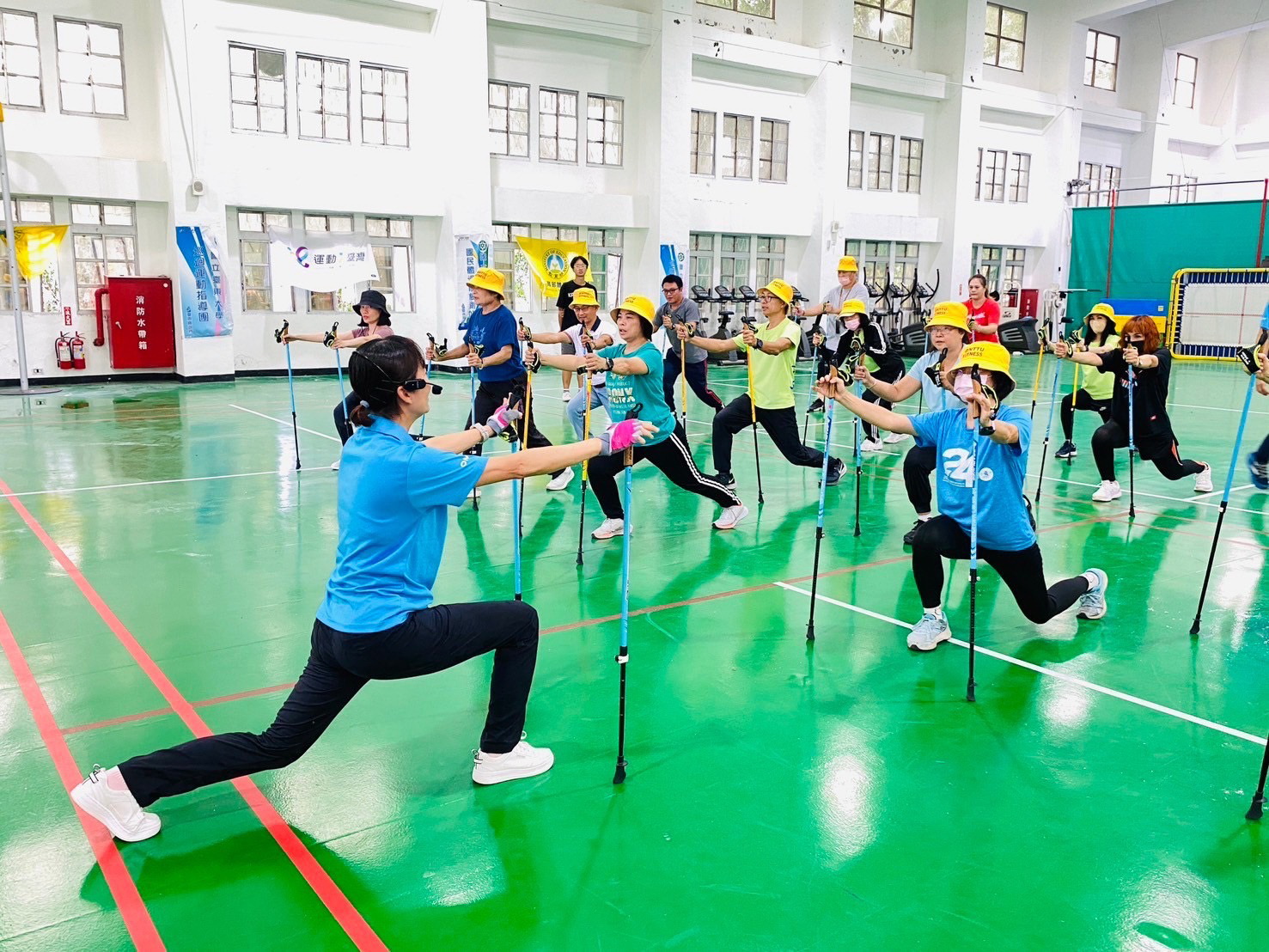 社區關懷據點推體適能培訓，為長輩打造處方提升肌耐力