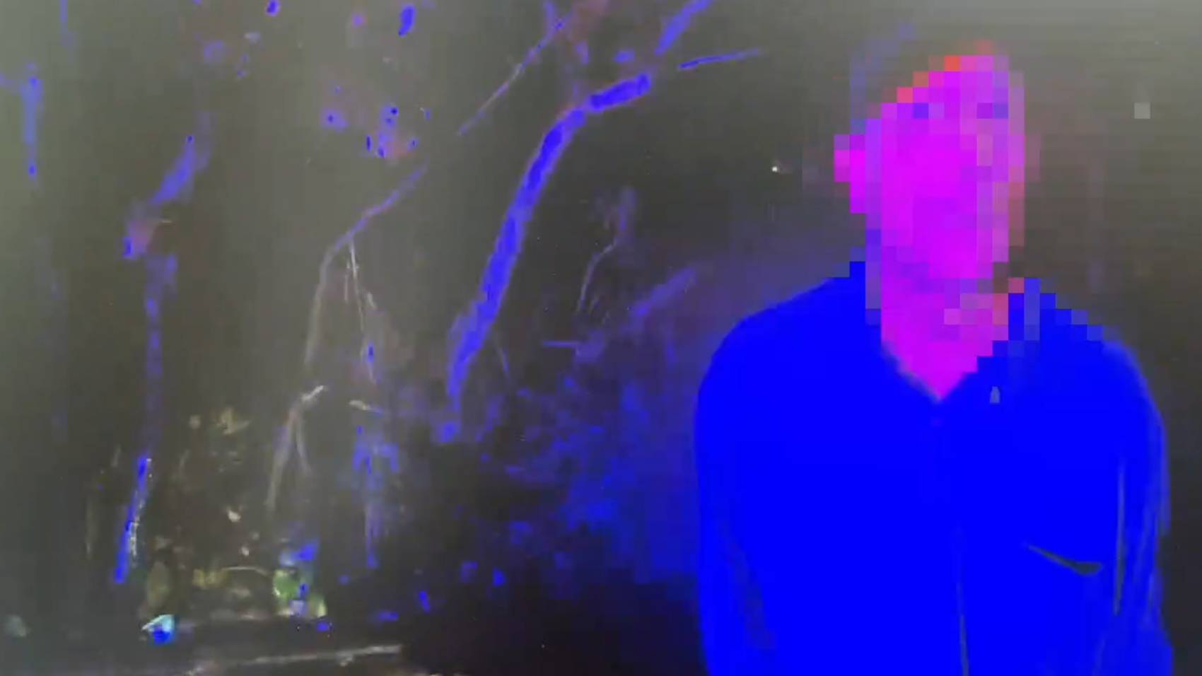 78歲失智老翁暴雨中迷途 成功警即時護送返家