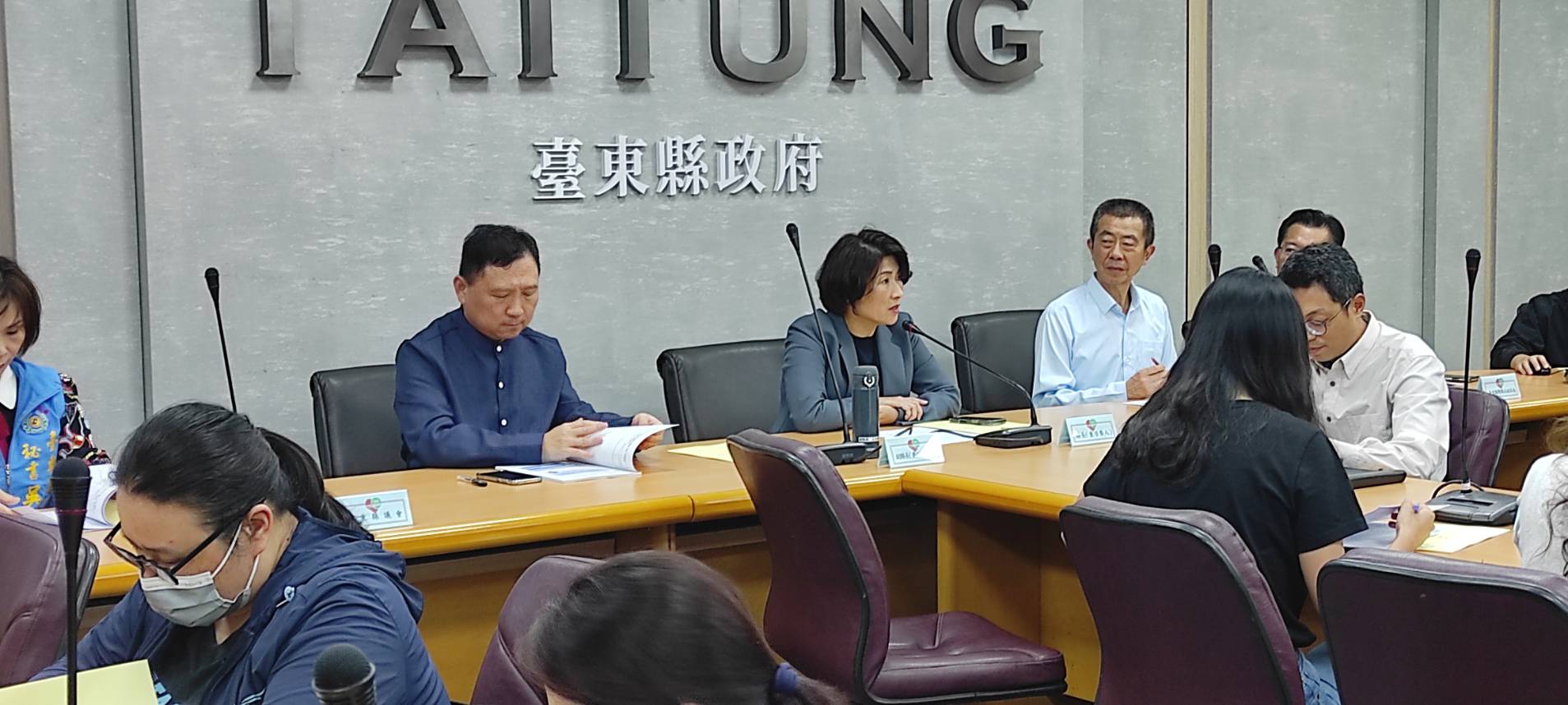 臺東縣11月份道安會報今縣長主持，指示規畫2025跨年晚會交通疏導措施