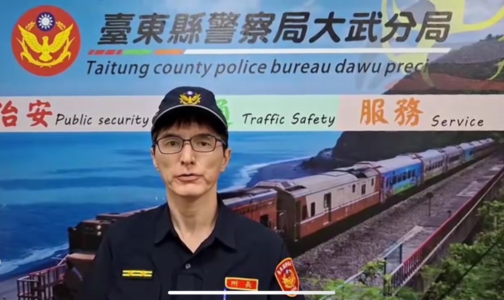 疑似行車糾紛追車　自撞路邊圍牆