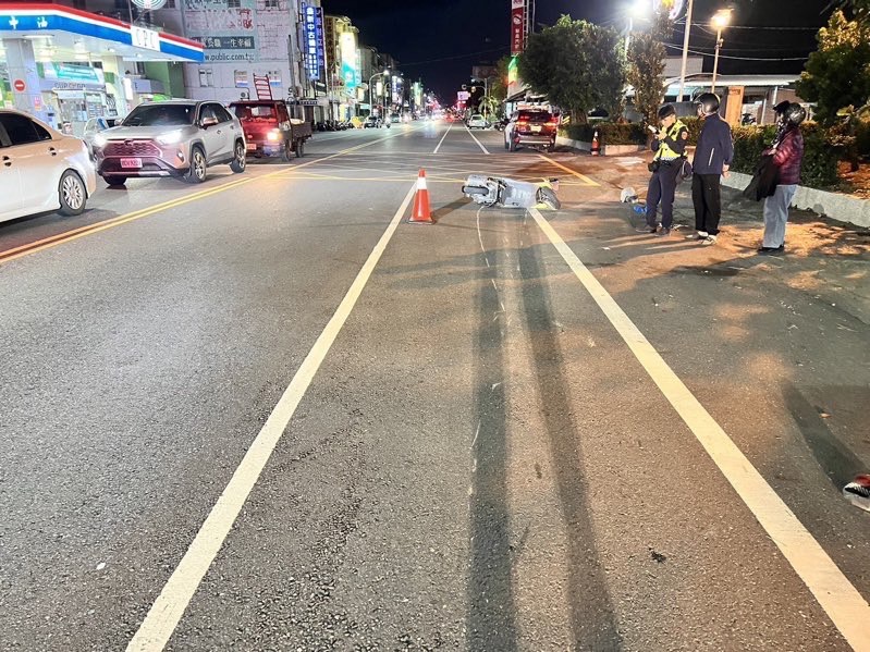 台東死亡車禍    機車衝撞行人