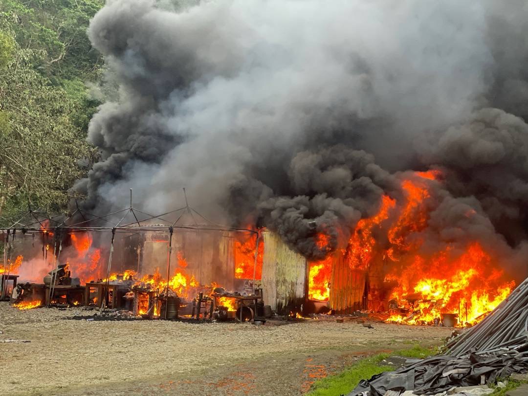 快訊》卑南鄉初鹿牧場附近火警，市區消防車出動馳援