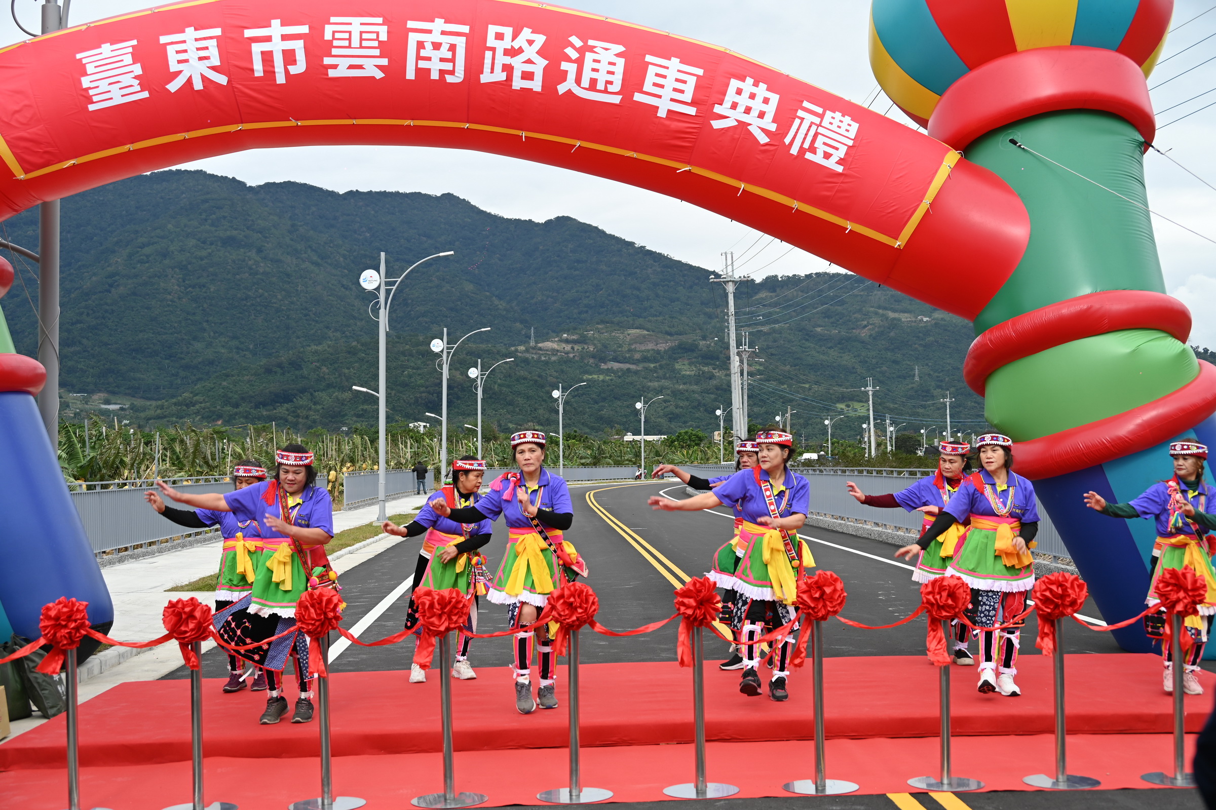 雲南路瓶頸段道路拓寬工程今通車，提升道路品質打造便捷的交通環境