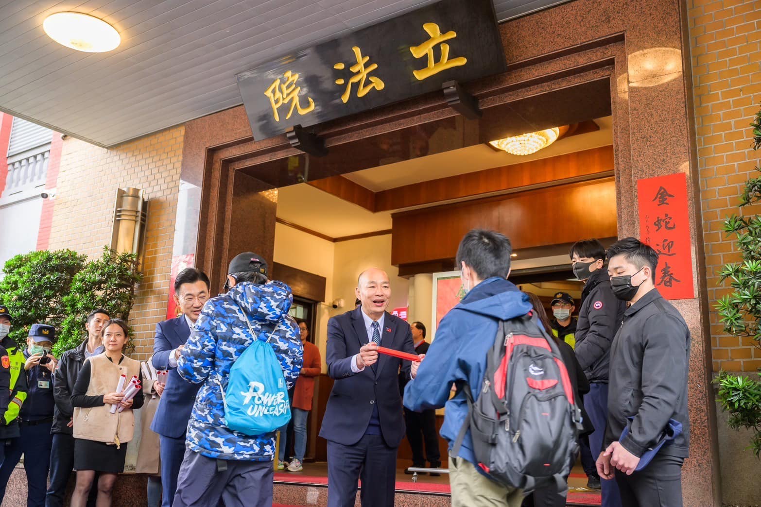最新立委「好感度」排名曝光! 韓國瑜奪冠 傅崐萁、王定宇並列第2名