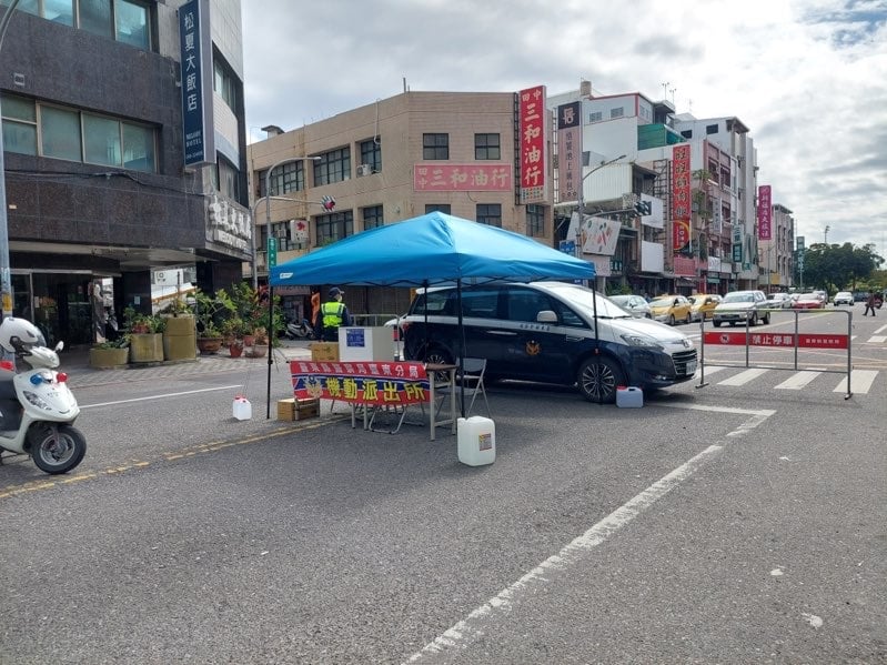 年貨大街輕鬆購,交通管制不堵塞