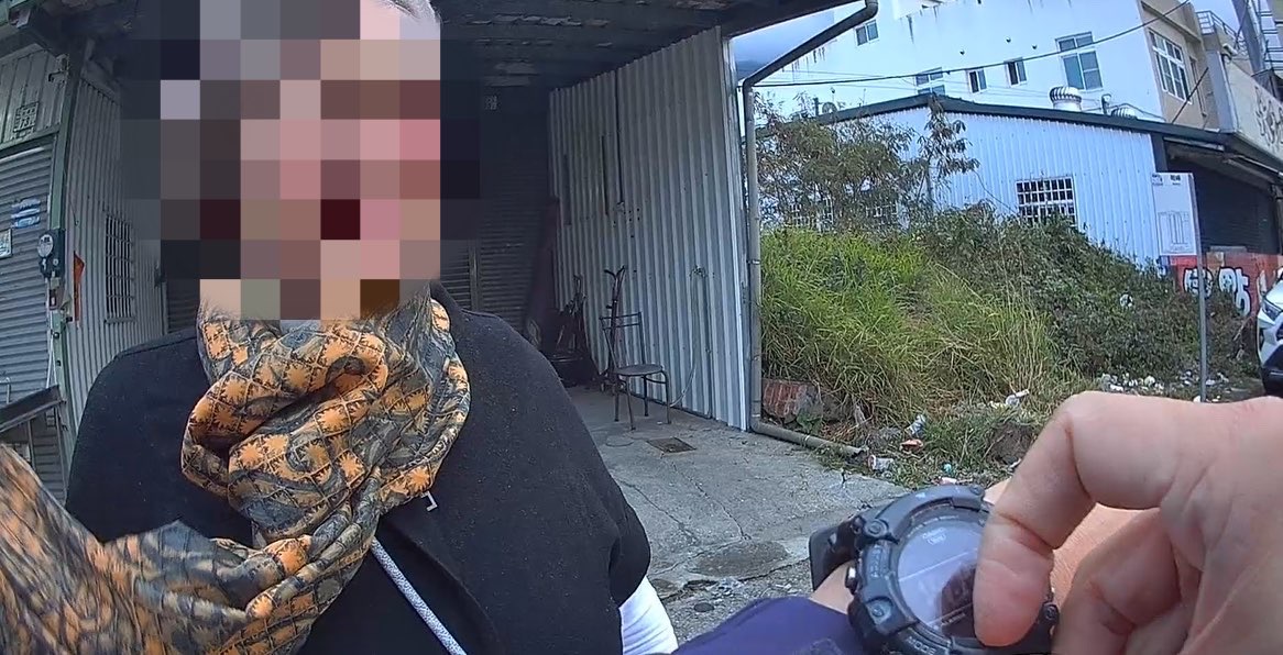 寒冬暖心救援  台東警察溫暖外籍遊客