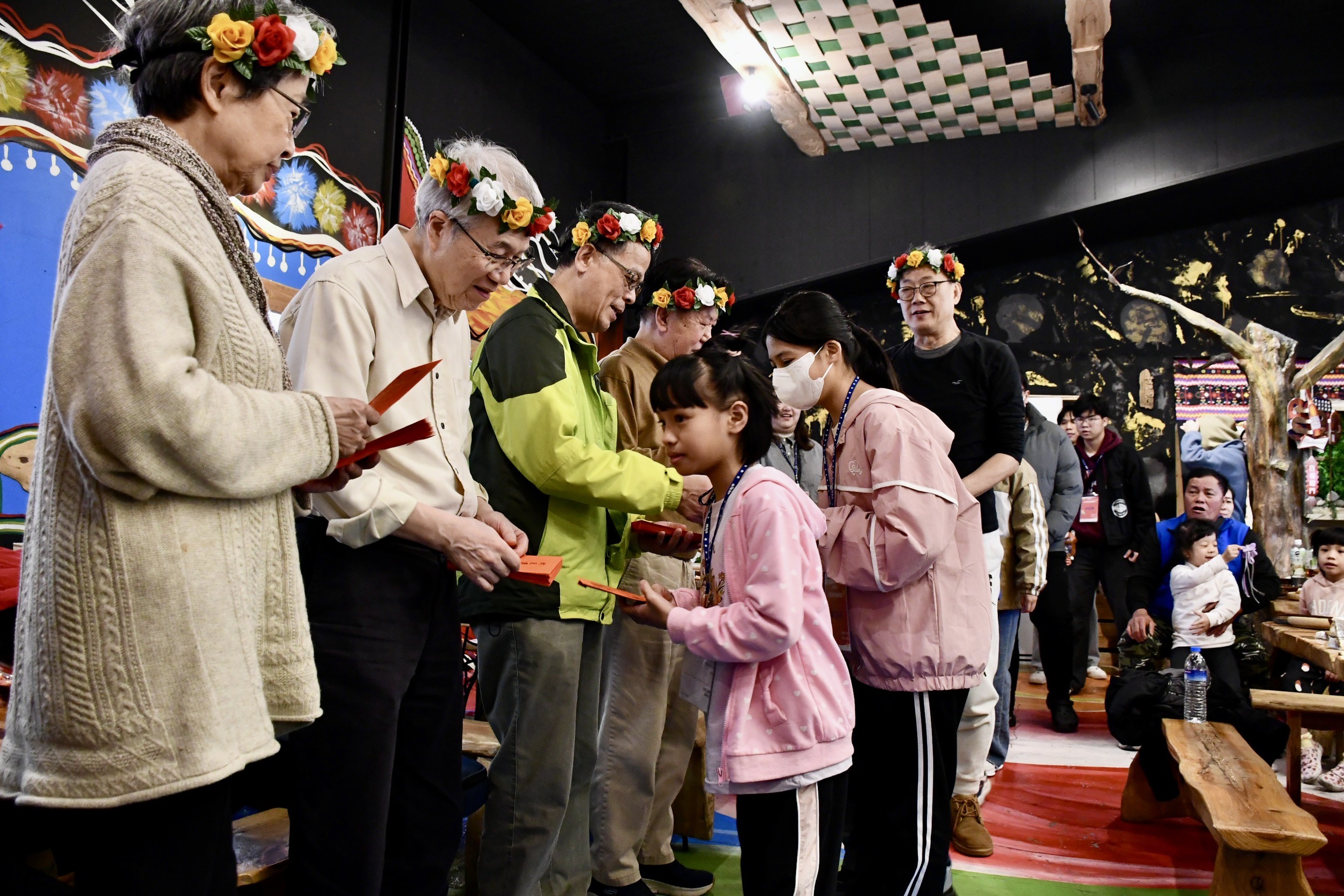 公元資訊認養台東兒少19年 與台東家扶「相見歡」共築童夢