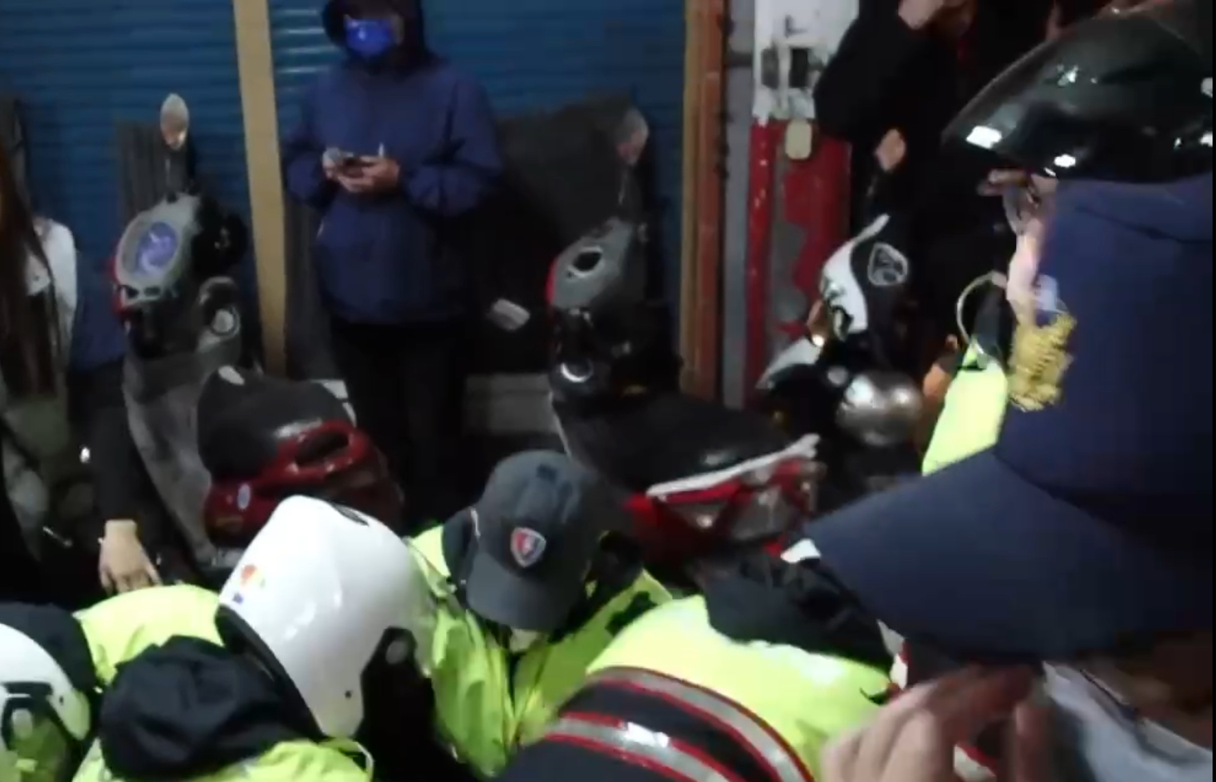 酒後糾紛警方制止不聽    妨害公務送辦