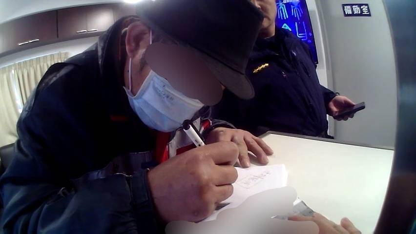 瑞豐警護送 腦傷失憶者平安返家