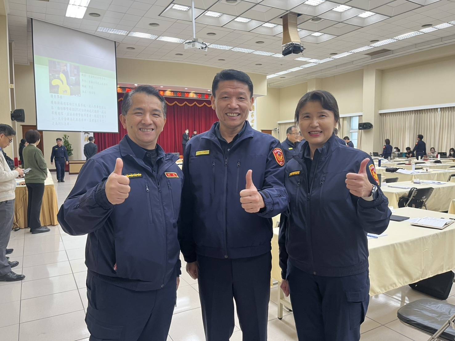   關山霧鹿派出所所長胡松俊仁榮獲全國「好人好事楷模」 台東警局長親自陪同受獎