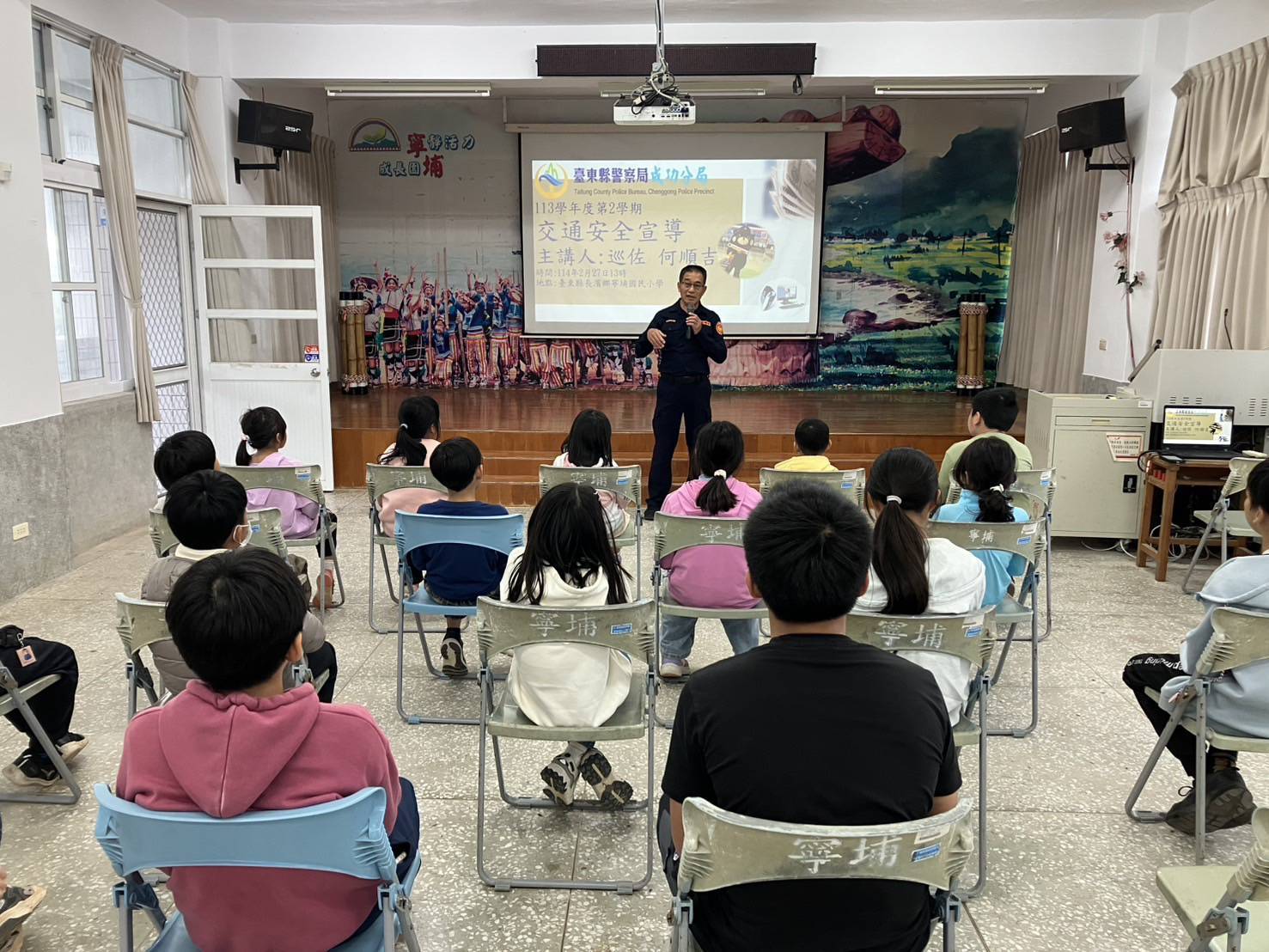 寧埔所長生動宣導，學童秒懂保命絕招