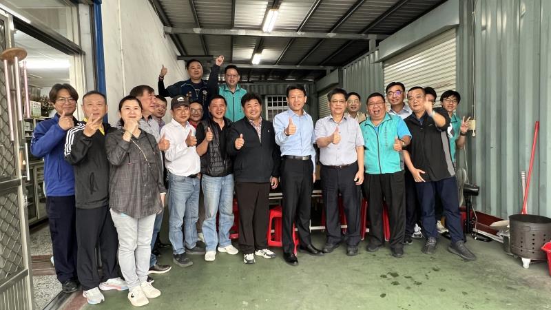 臺東縣警察之友會舉辦掛匾儀式