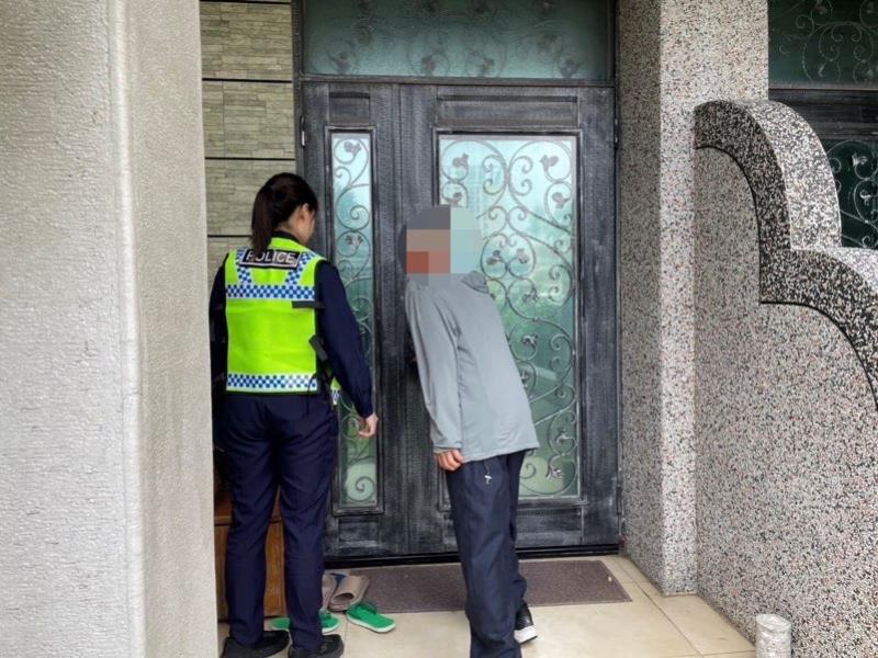 東警鷹眼秒認迷途翁助平安返家