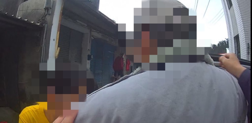 九旬老翁迷途車道　員警即時救援助返家