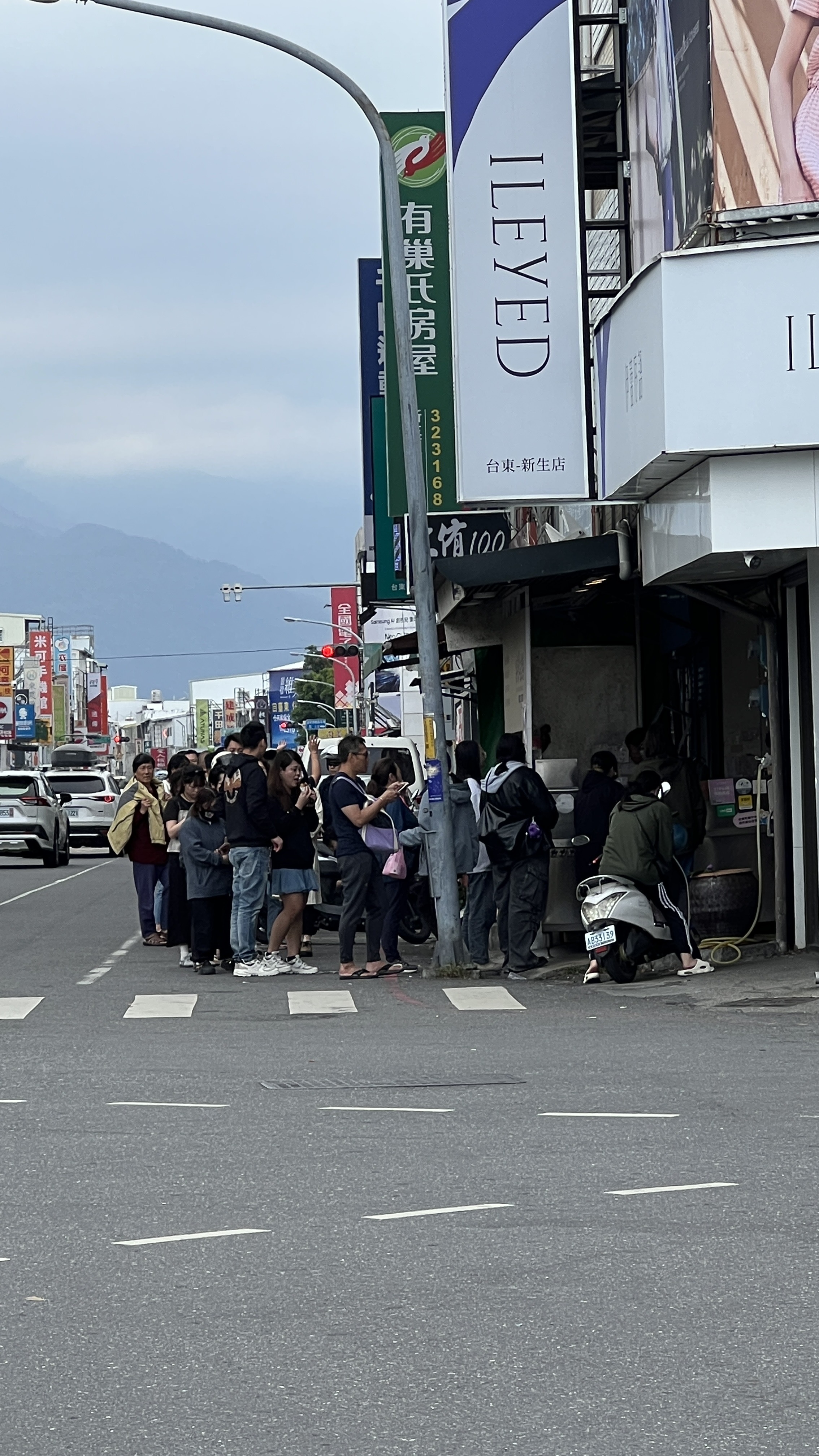 台東清明連假回春！市區現排隊潮 打破地震陰霾