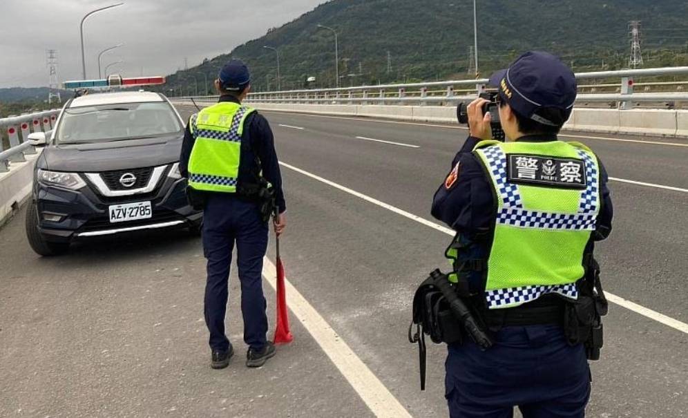 關山警察分局5月8日至10日執行「交通大執法」 強化交通執法 守護行人安全