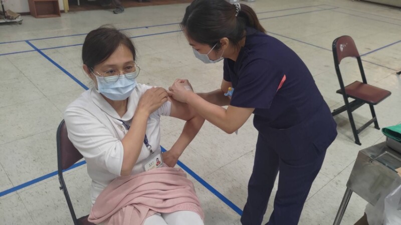 新冠門急診達9,978人次! 呼籲全民踴躍接種新冠JN.1疫苗