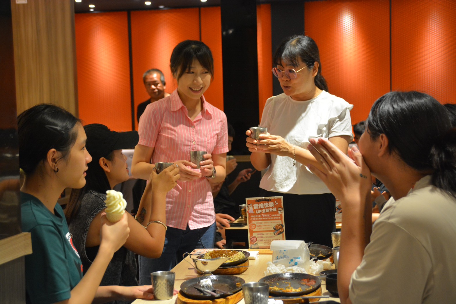   升學競賽表現亮眼　鎮長請吃牛排勉再接再厲