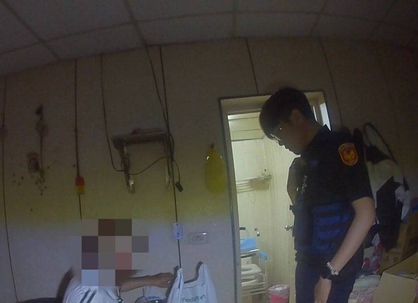 高齡獨居長者飢困求助 暖心警方立即啟動關懷機制